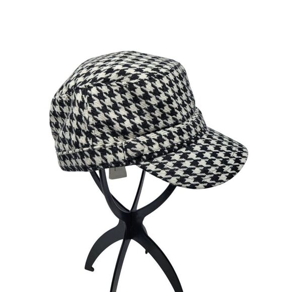 Disney Parks Authentic Black White Houndstooth Newsboy‎ Cap Rhinestone Mickey